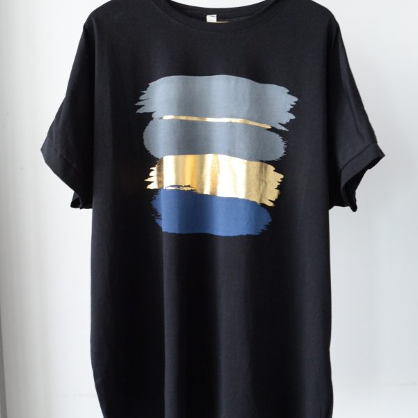 TOPS：ロング丈Ｔシャツ