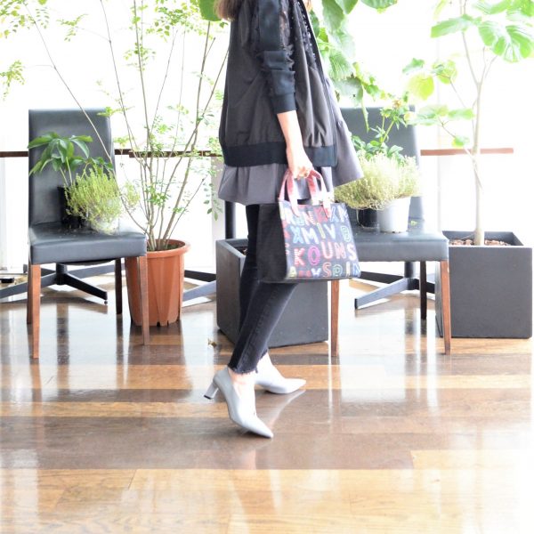 OUTER：レースウインドブレーカー
